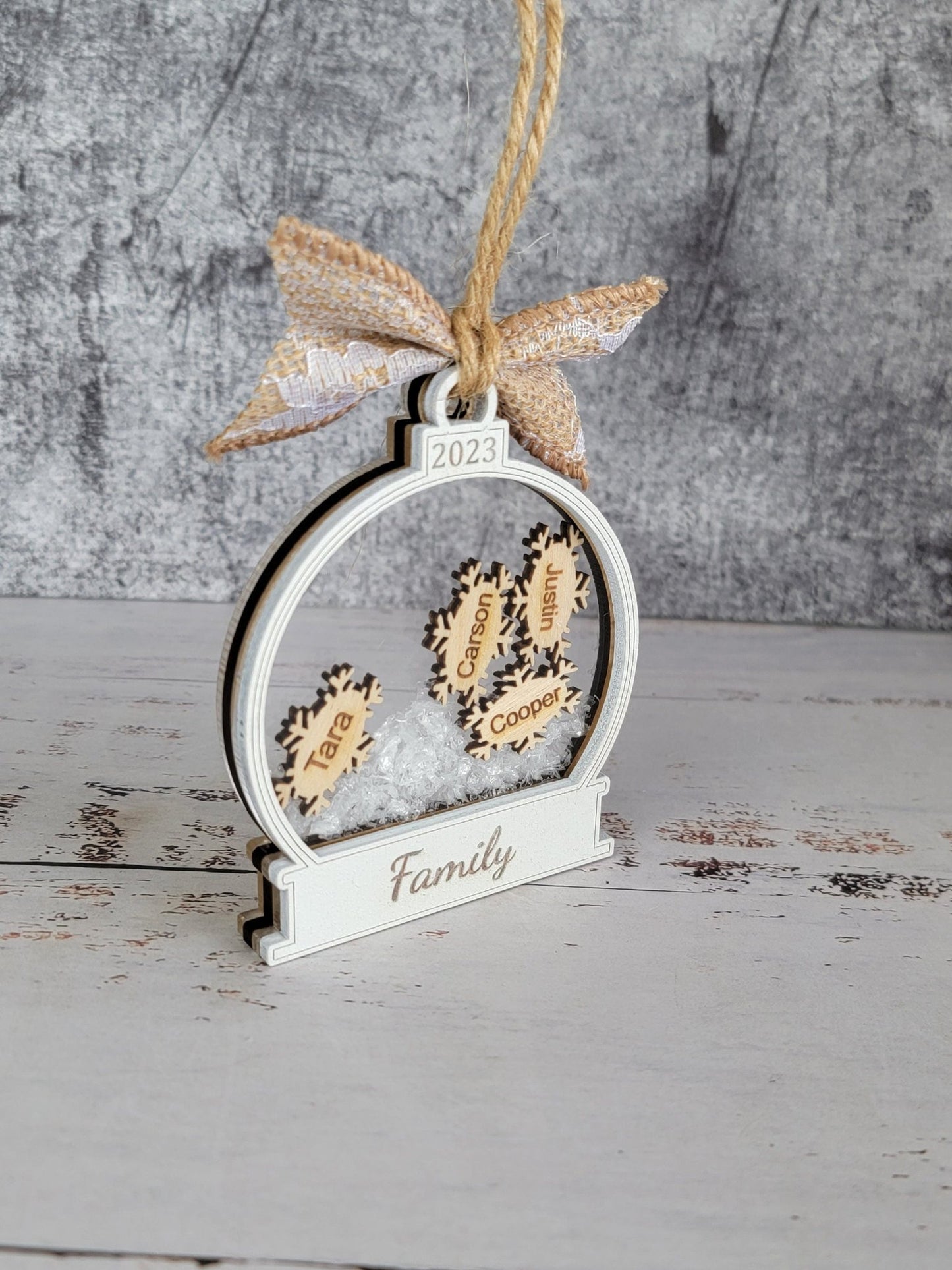 Custom Personalized 2024 Snow Globe Christmas Ornament - EverLee Creations