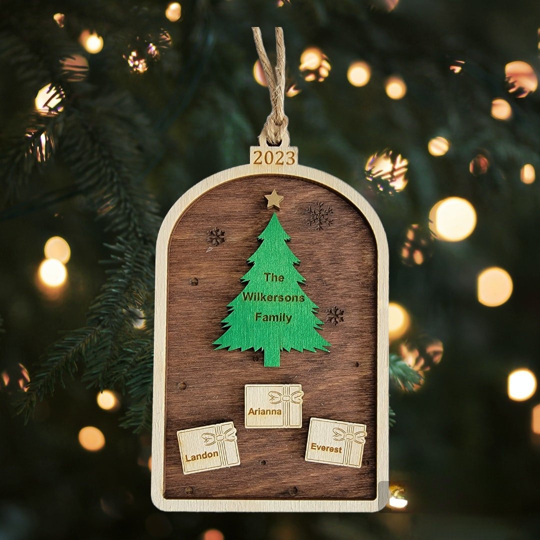 Tree Family Christmas Ornament, Personalized 2023 ornament, wood ornament,christmas tree ornament, secret Santa gift,annual family ornament - EverLee Creations