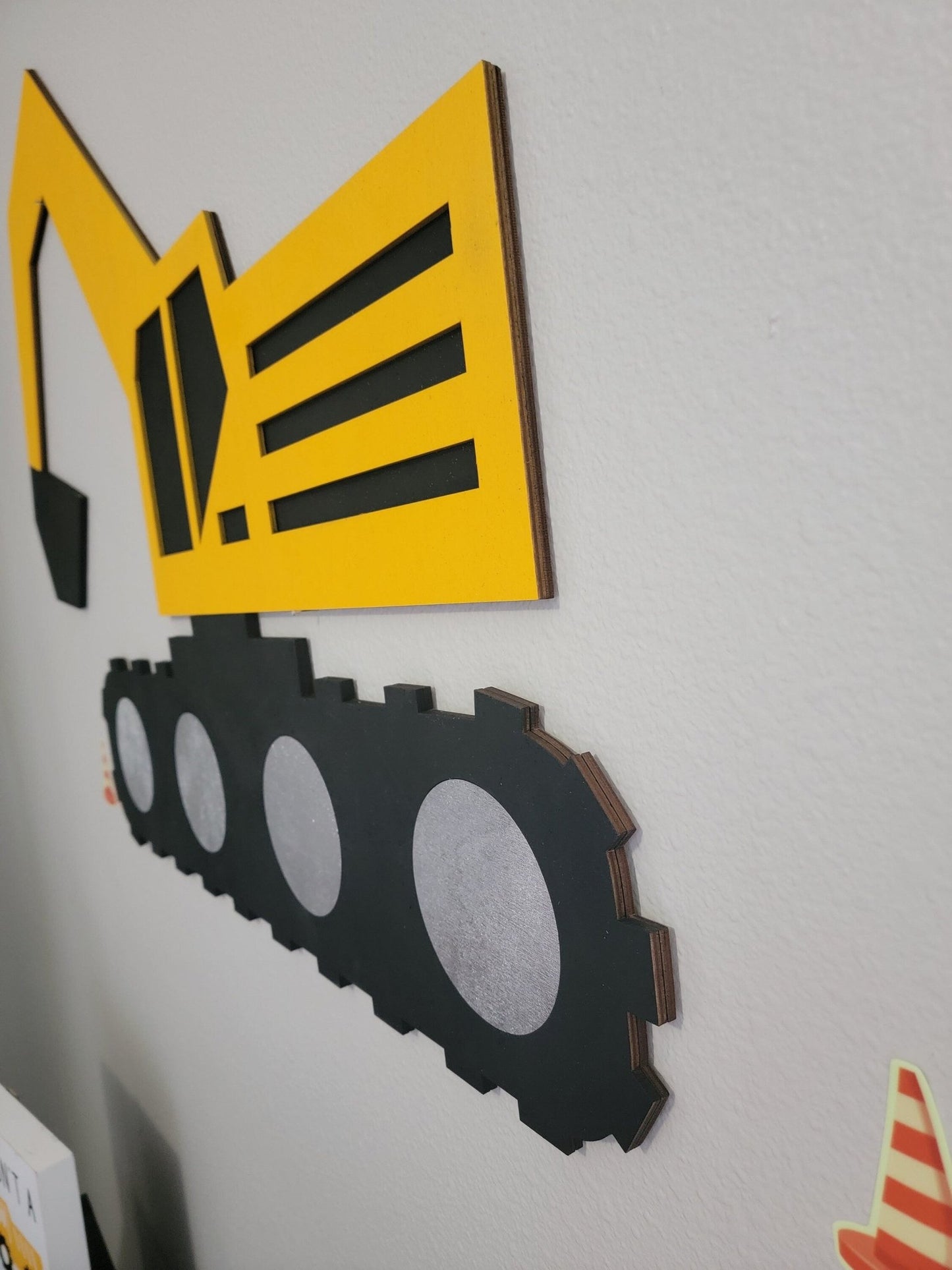 Wood Construction Wall Accessory, Construction Nursery Decor, Construction Kid Room Decor, Wooden Wall Decor, Dump Truck wall decor - EverLee Creations