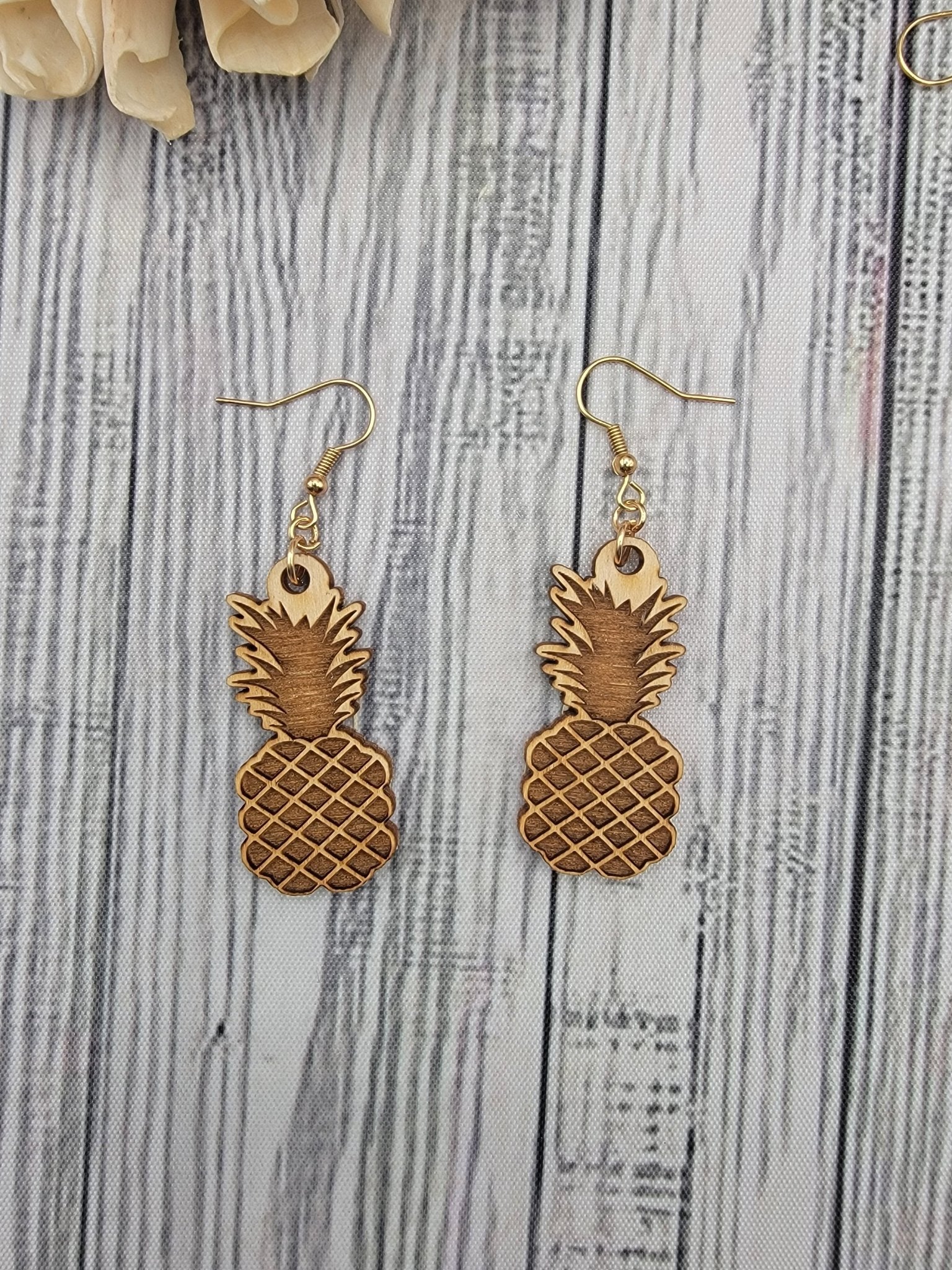 Hawaiian Hula Girl / Pineapple Earrings - EverLee Creations