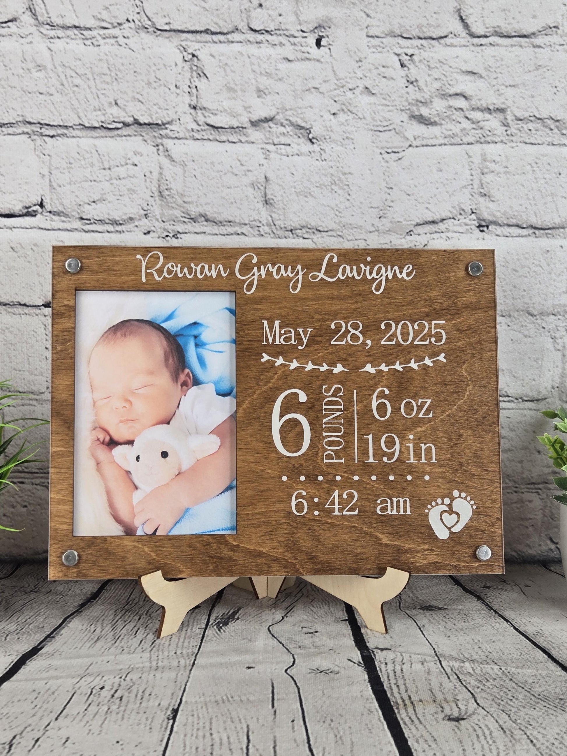 Personalized Birth Announcement Picture Frame | Gift for New Parents | Newborn Picture Frame | Birth Information Frame | New Nursery Décor