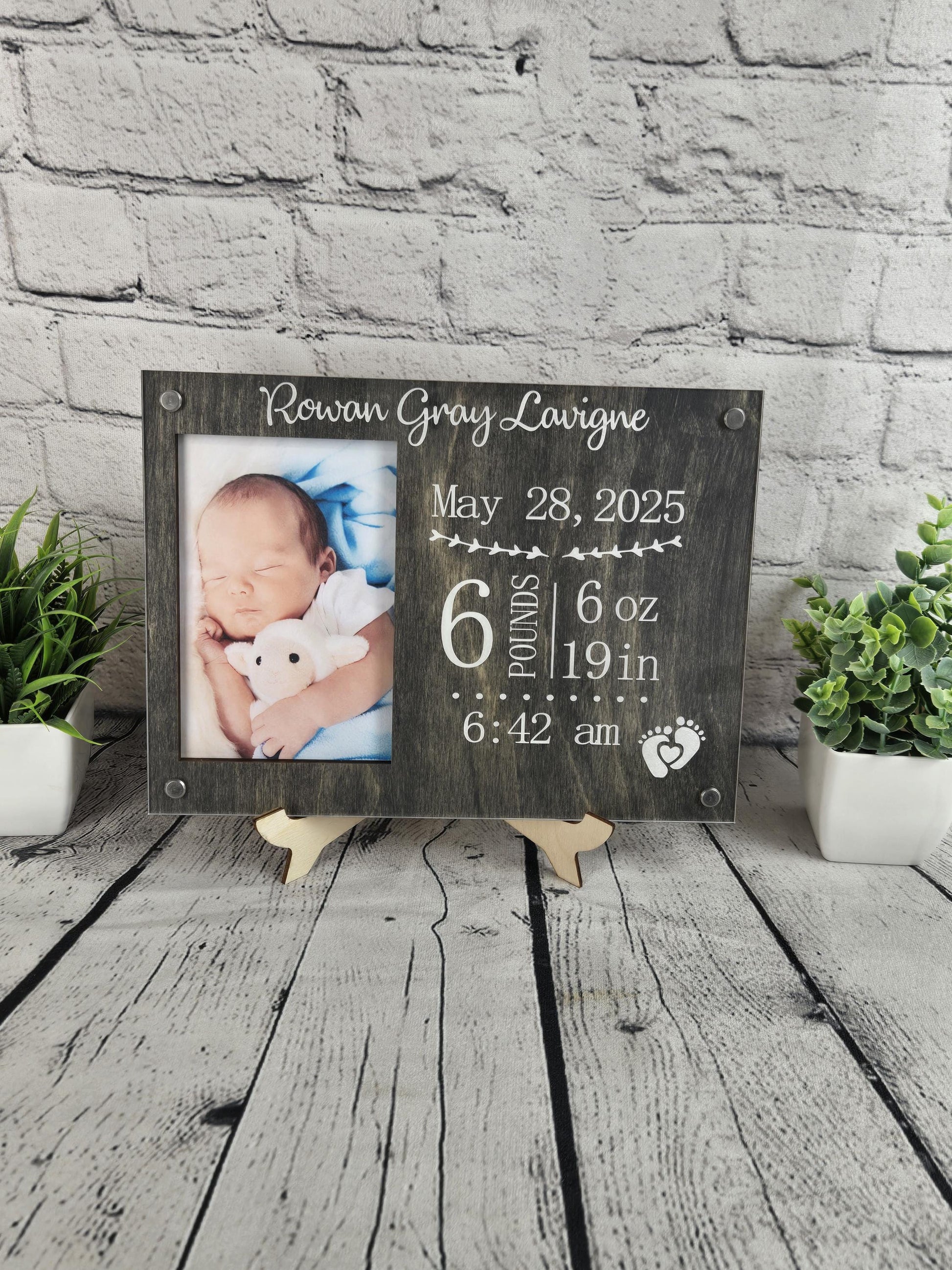 Personalized Birth Announcement Picture Frame | Gift for New Parents | Newborn Picture Frame | Birth Information Frame | New Nursery Décor
