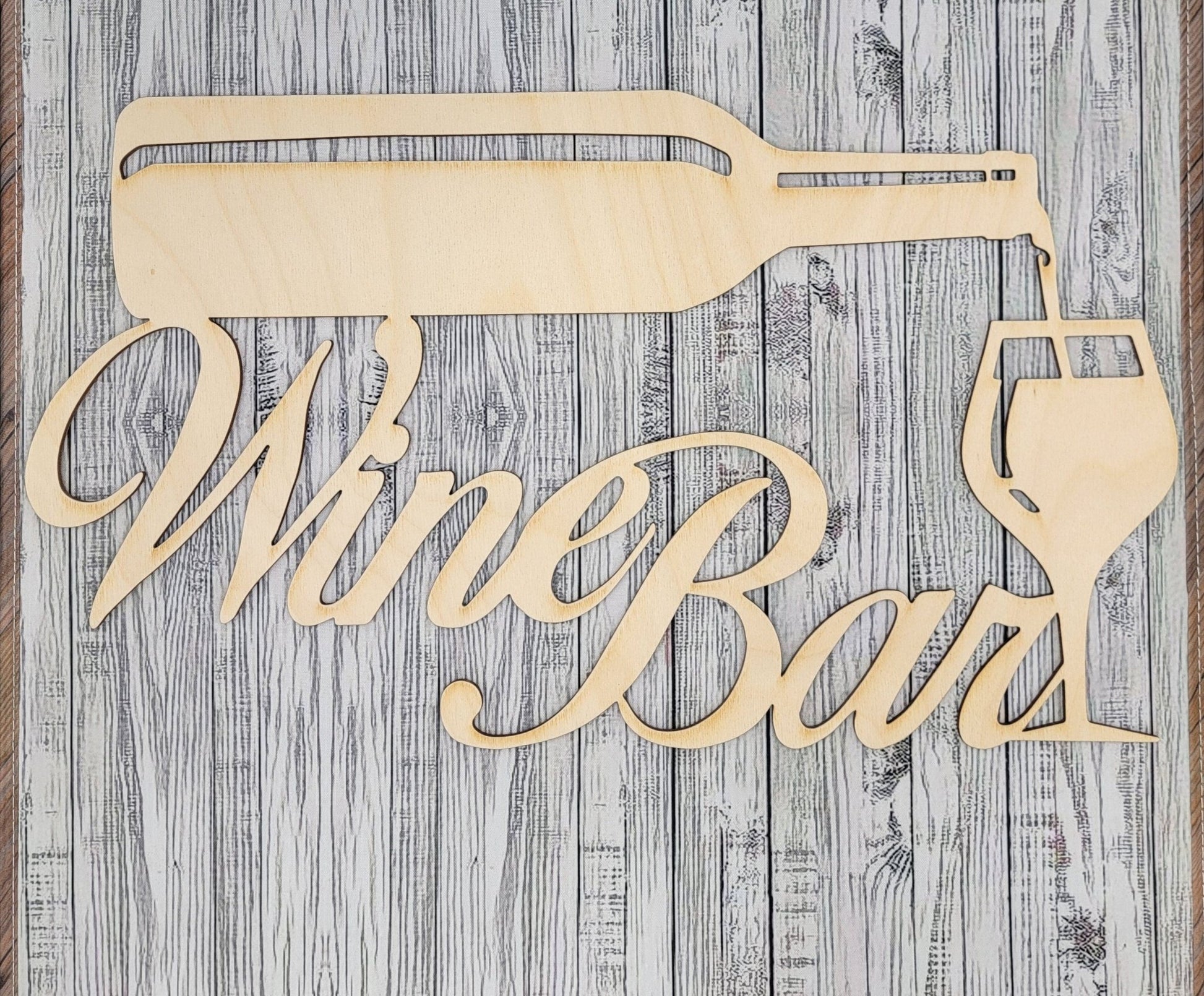 Wine Bar Sign | Monogram | Personalized | Wine Lover Gift - EverLee Creations